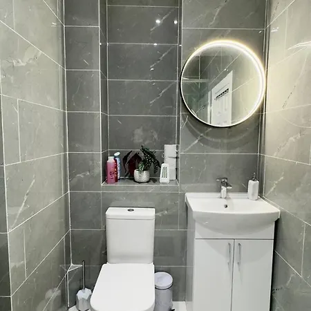 Guest&Rest Elite 1 Apartment London Exterior photo